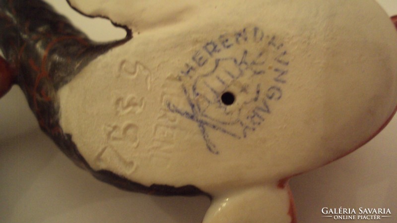 HERENDI antik porcelán,vörös sárkányhal (delfin),kézi festéssel.