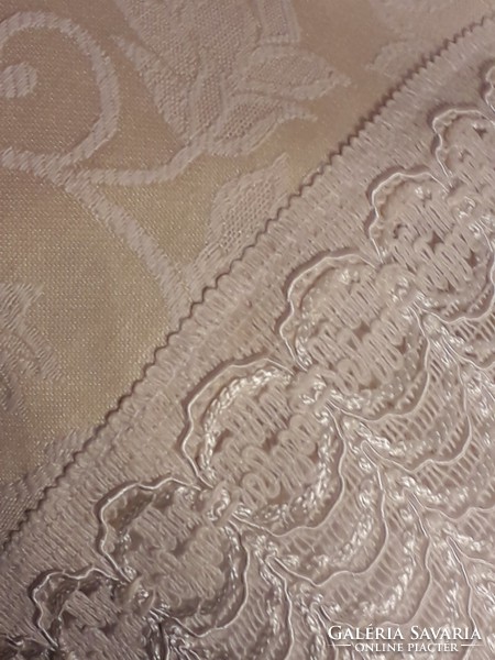 Exclusive large-sized thick silk brocade with a pattern woven into the material? Bedspread 300 cm x 270 cm