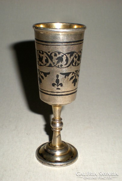 Silver schnapps glass with niello decoration