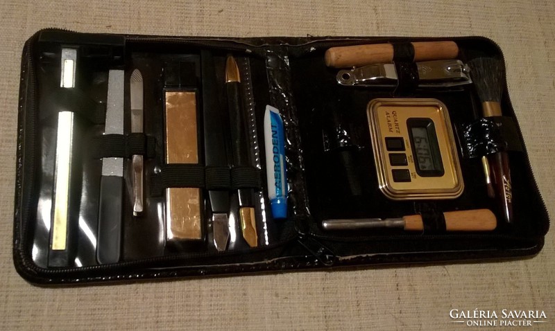 Retro manicure set and cosmetic set in a faux leather case