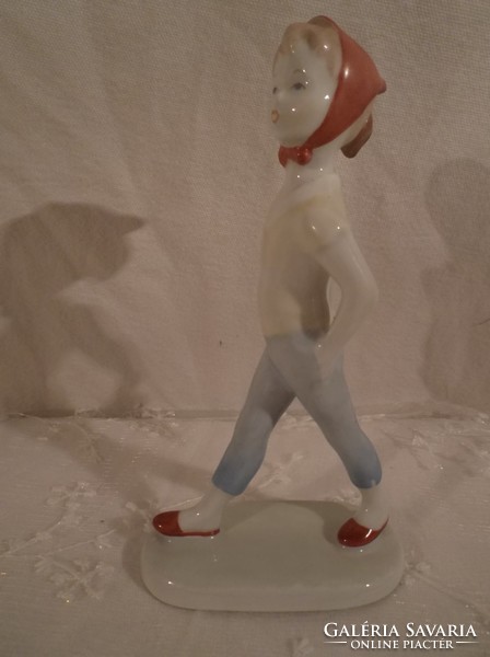 Statue - aquincum - 14.5 x 8 cm - porcelain - perfect - flawless