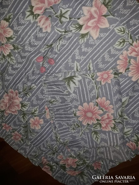 2 Decorative cushion covers-84x65cm