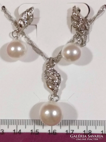 White tekla pearl necklace and earring set with crystals