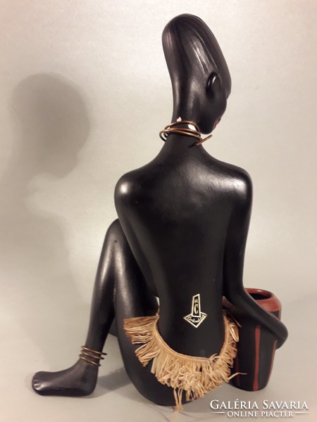 Albert Stunz design for Cortendorf kerámia szobor akt - Núbiai nő ( Nubierin. 1950 -es évek )