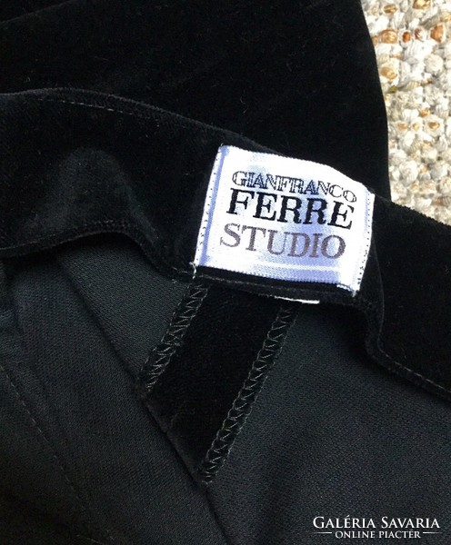 Gianfranco ferre velvet pants and sleeveless sequin vest are very nice.