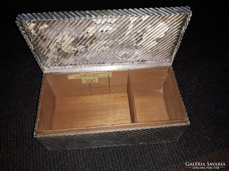 Ezüstözött antik doboz 20,5 x 10 cm