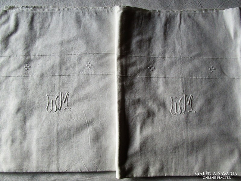SZECESSZIÓS DÍSZPÁRNA PÁRNA PÁROS HÍMZETT HÍMZÉS 1908 W M MONOGRAMM ÉRTÉKES MAGYAR KÉZIMUNKA 