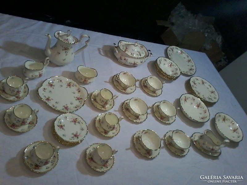 Angol Royal Albert Angol porcelán 24 karátos szín arany 6 szem.étkészlet+leveses csészék+teás/sütis