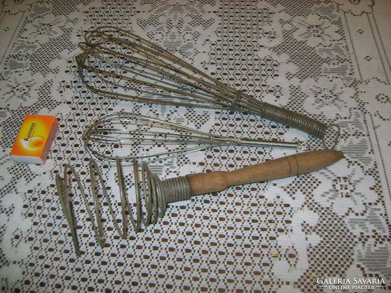 Hand whisk - two pieces