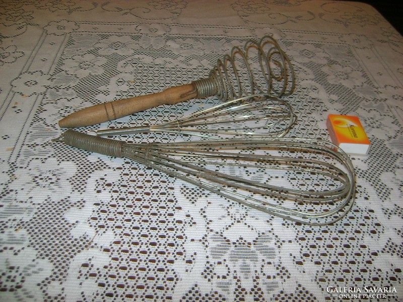 Hand whisk - two pieces