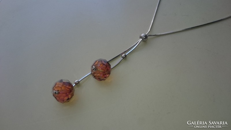 Ezüst nyaklánc, nyakék borostyán szinű csiszolt gömbökkel 925