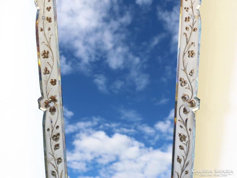0I482 Gyönyörű antik velencei tükör 54 x 112 cm
