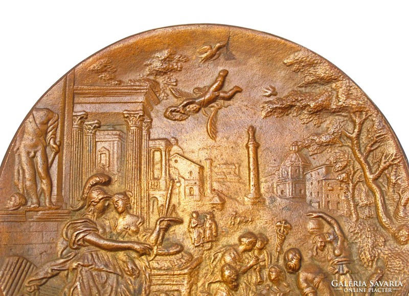 Római életképes öntött bronz falidísz, 1,67 kg.