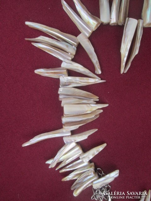Dél-Afrikai ABALONE  héjából készült gyönyörű nyaklánc