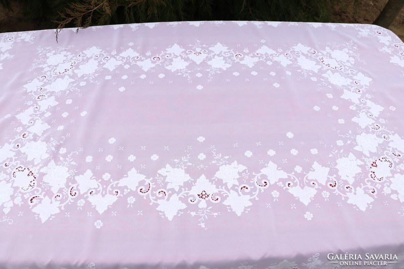 Printed silk tablecloth