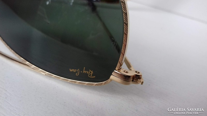 Szép karcmentes állapotú Vintage eredeti RAY BAN B&L W1758 Klasszikus
