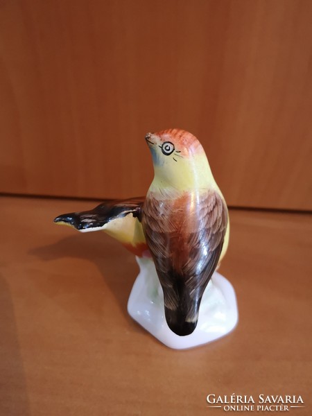 The pair of ceramic birds in Bodrogkeresztúr is flawless