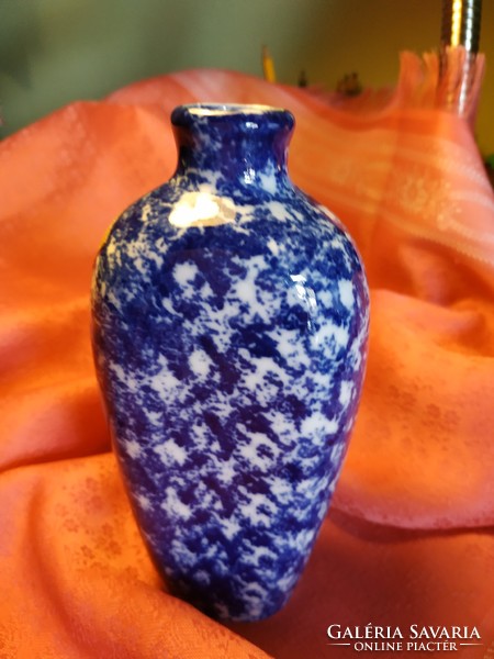 Porcelain vase, ornament, perfume holder, ....