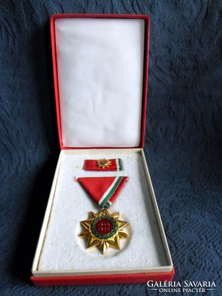 Liberation jubilee commemorative medal 1945 - 1970 with ribbon and miniature