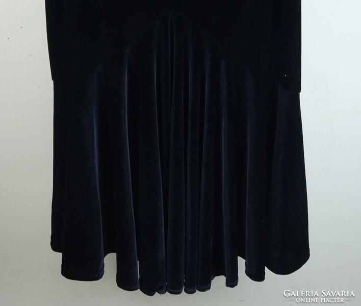 0W210 Joseph Ribkoff fekete bársony estélyi ruha