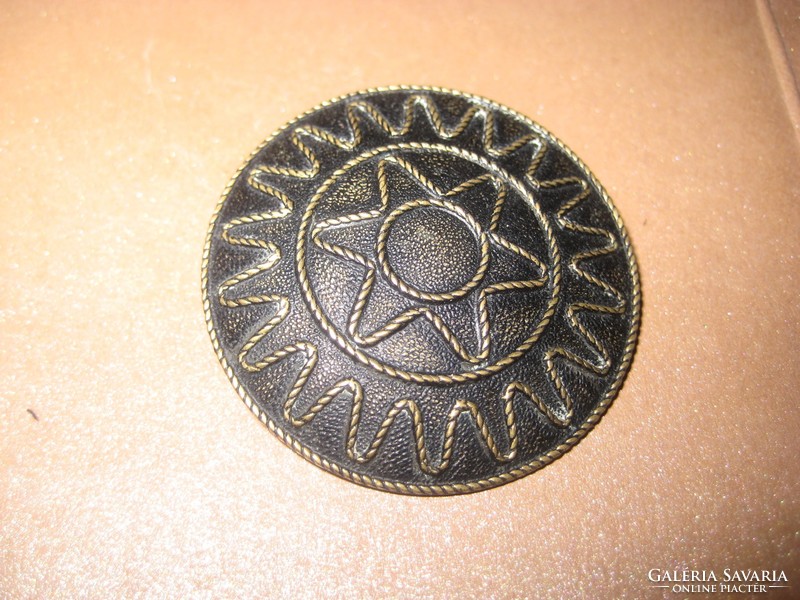 Old brooch, handmade 3.8 cm