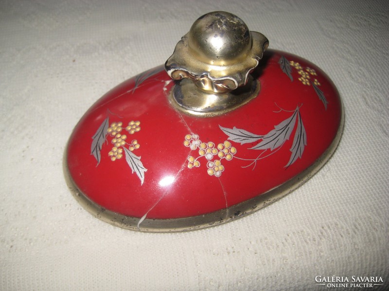 Antique porcelain bonbonier, very impressive, hand painted,