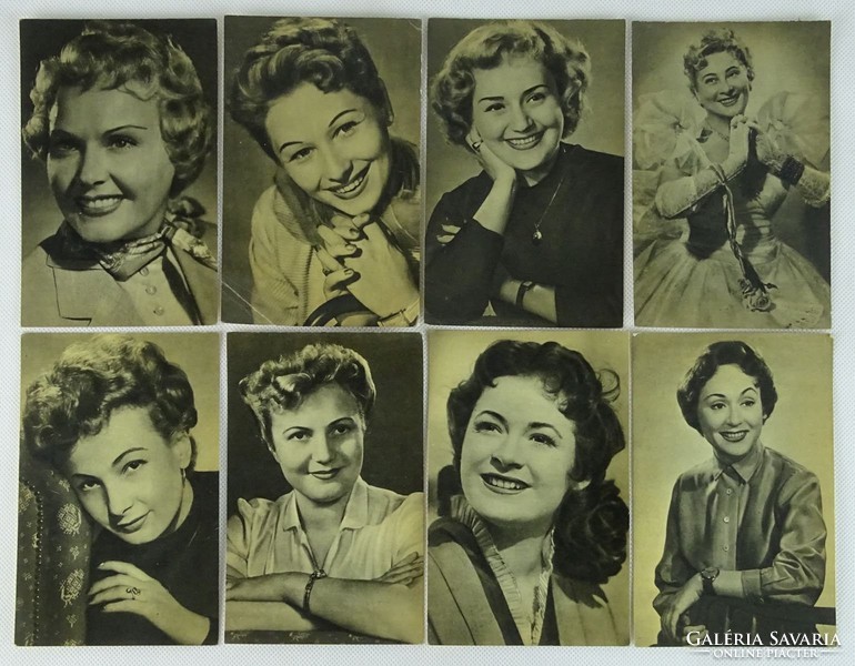 0W188 Fekete-fehér híres színésznők képeslap 8 db