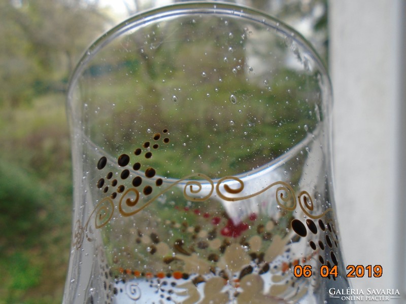 Biedermeier kézzel festett virág,madár,szivecske mintás,sok buborékos kézműves üveg talpas pohár