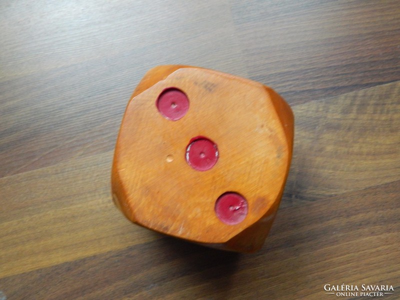 Giant wooden dice 12cm * 12cm / 1 kg