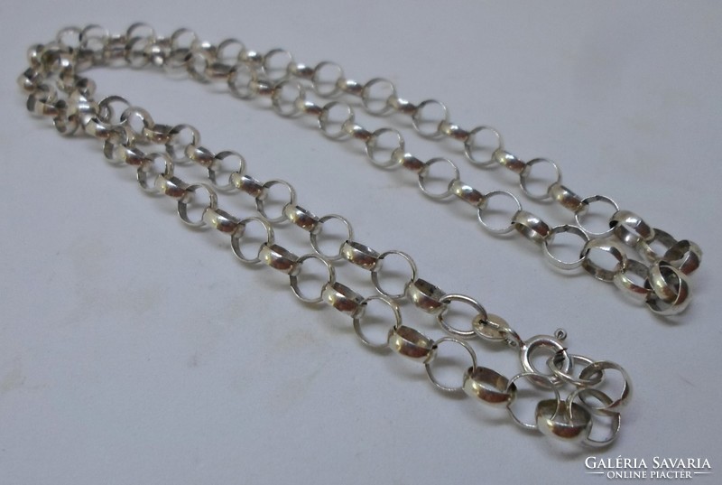Beautiful thicker silver necklace