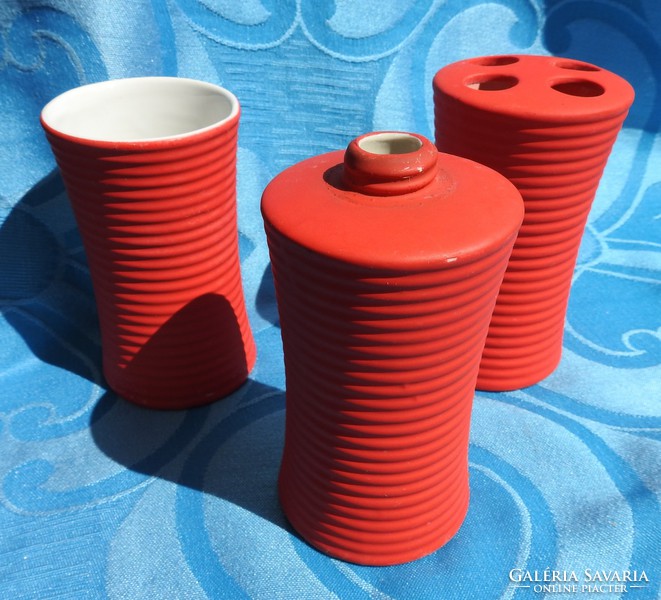 Retro red cylindrical table centerpiece set