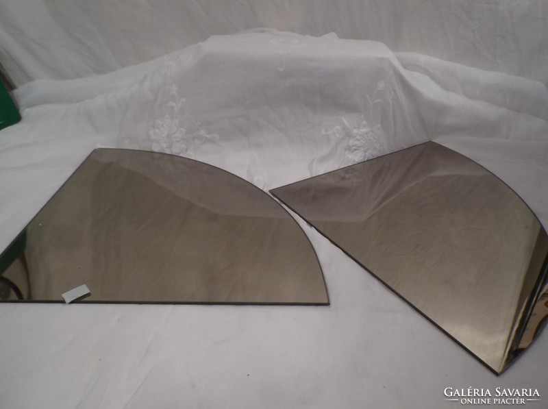 Mirror - new - 2 bronze colored mirror tiles - 2 pcs - 30 x 30 cm - small chip on one corner