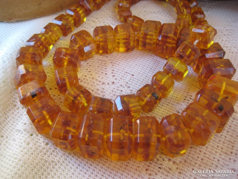 Amber necklace 70 cm