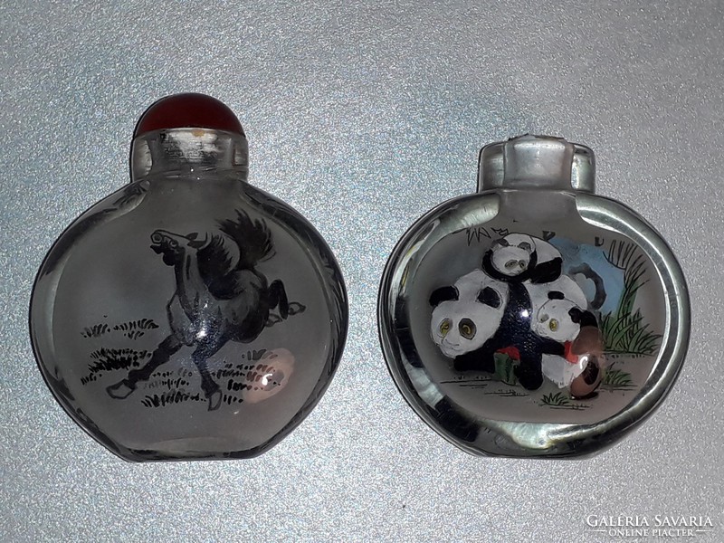 Kínai belső festésű panda mackós és lovas parfümös üveg 2 darab együtt