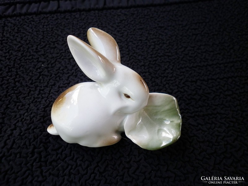 Zsolnay's shield seal cabbage patch bunny