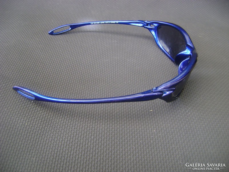 Eredeti LENS sport UV 400 új napszemüveg eredeti ár 24900 Ft