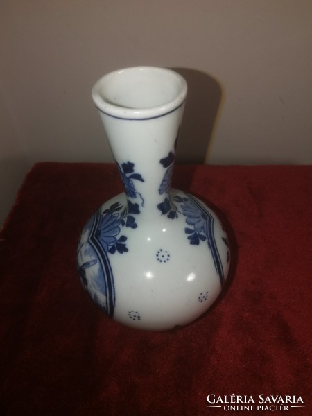 Kis, delfti porcelán váza, 1933