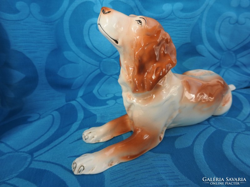 Nagyméretű porcelán kutya figura 35 cm * 11cm * 17 cm
