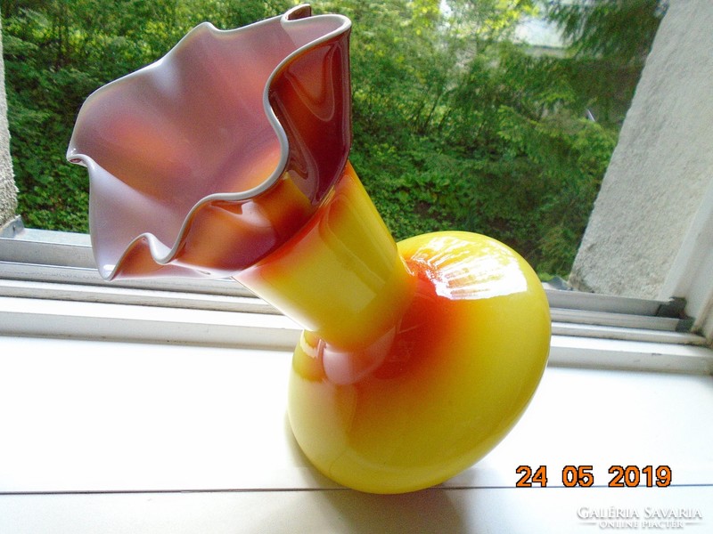 Handmade novel modern large laminated glass, curled, squat, heavy vase 26 cm