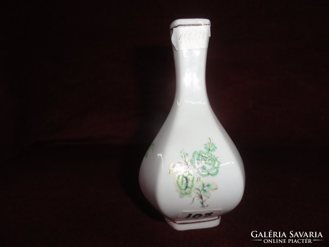 Hollóházi porcelán váza, 12 cm magas (hatszögletű).  Vanneki!