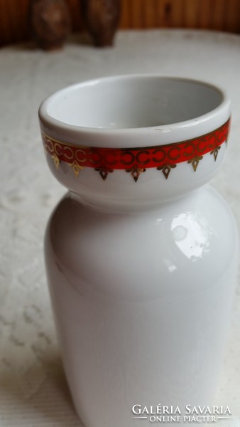 Alföldi porcelán váza eladó!