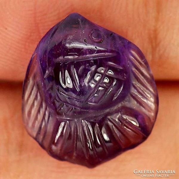 Real, 100% natural carved/engraved purple amethyst fish 5.72ct (st. - Almost translucent)