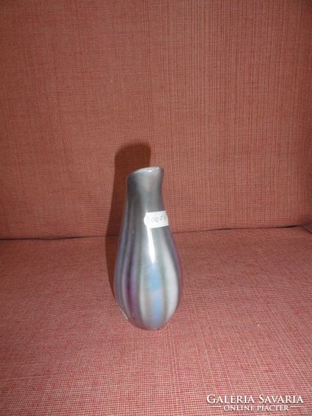 Iparművész porcelán, füles váza, magassága 14 cm. Vanneki! Jókai
