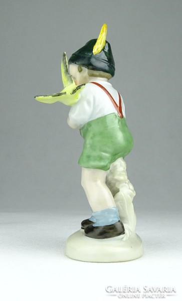0T871 Fasold & Stauch porcelán fiú madarakkal