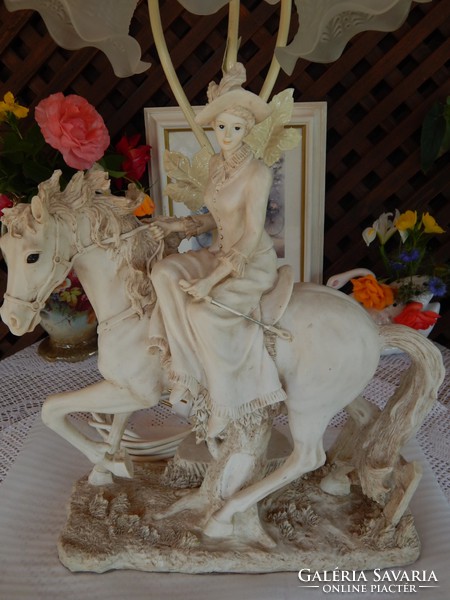 Equestrian female statue table lamp