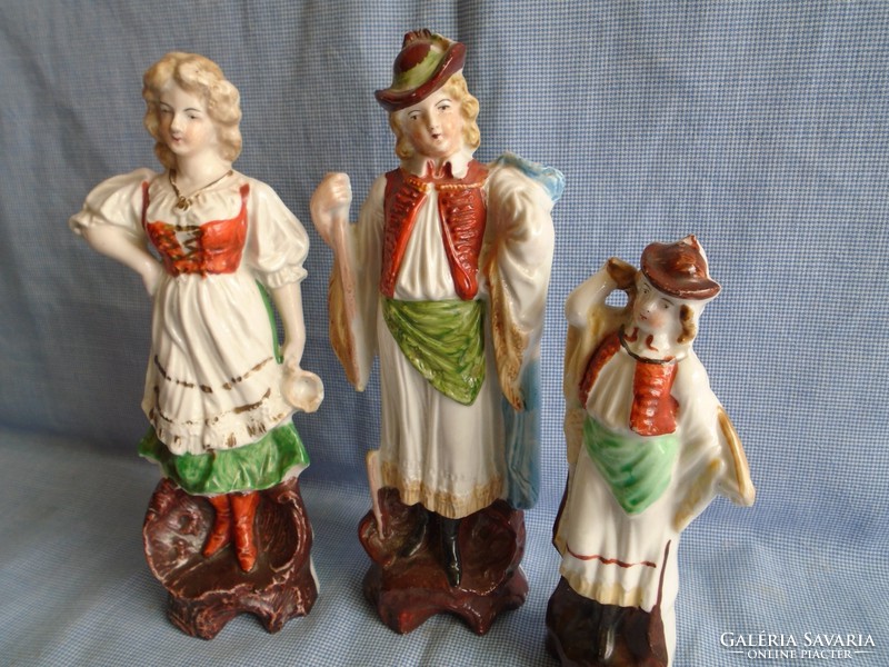 3 db szépen festett német figura csoport