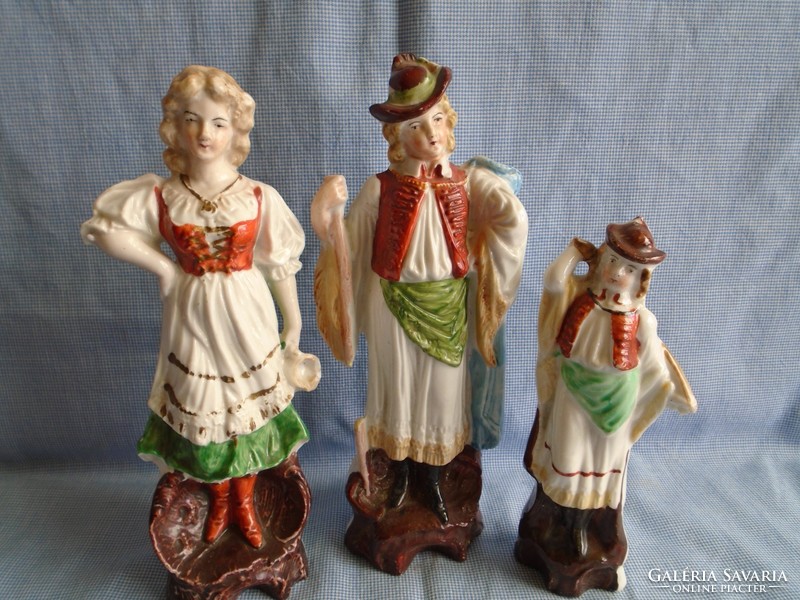 3 db szépen festett német figura csoport