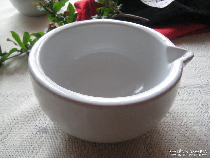 Drasche, apothecary dish 18 x 9.5 cm, / I will add a new breaker! /