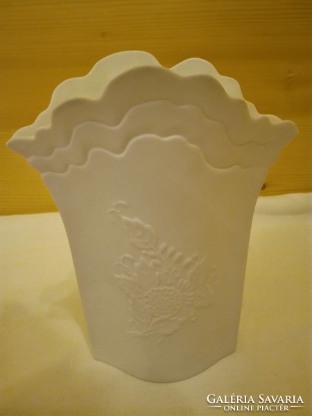 ​Herend jubilee porcelain biscuit vase
