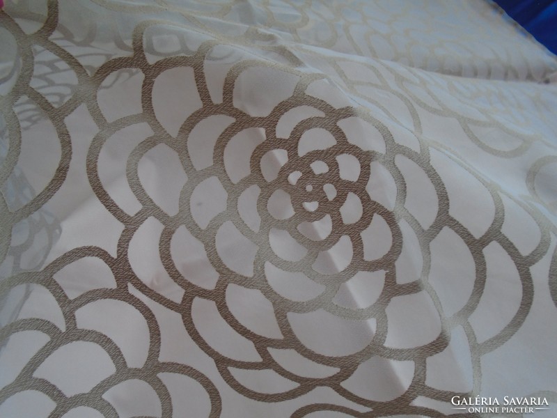 New, decorative bijenkorf collection cushion cover 49 x 49 cm.